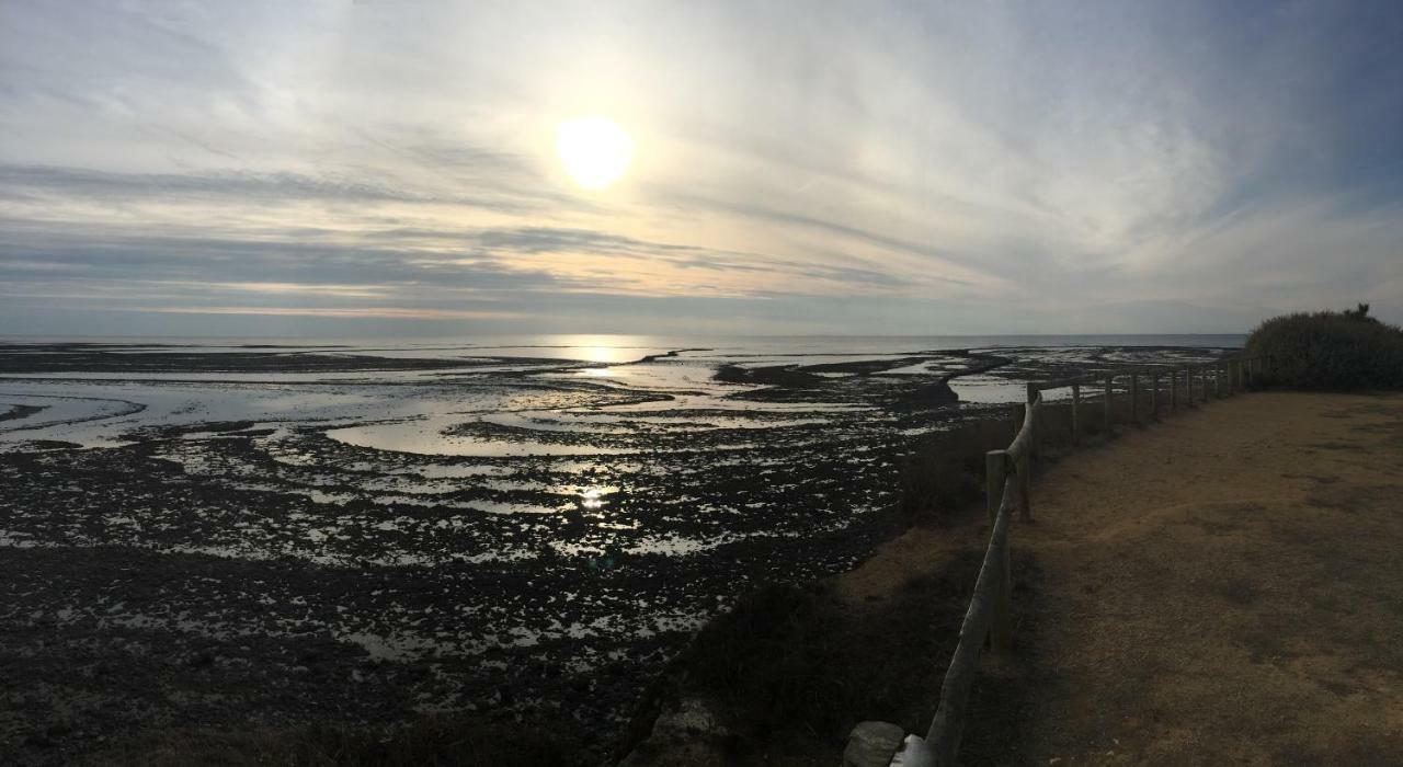 Вілла Escale A L'Ile D'Oleron Ле-Шато-д'Олерон Екстер'єр фото